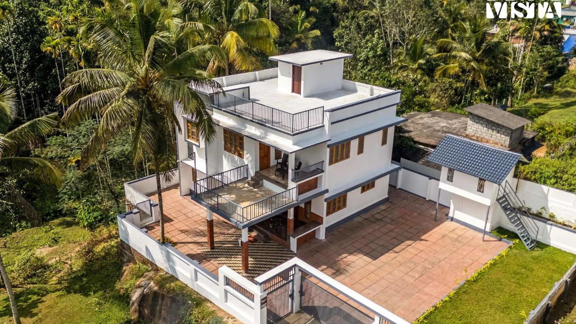 Villa Whitewood Serene 5Bhk With Mountain View Wayanad Indien